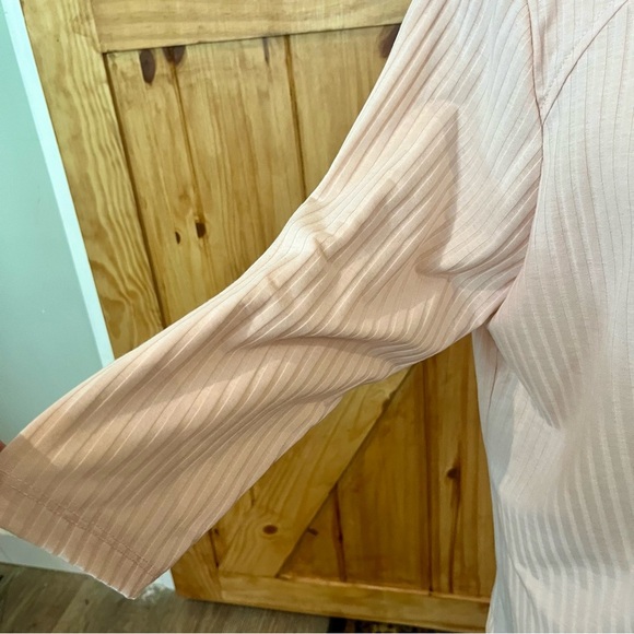 Como Blu Ladies Light Peach Ruched Ribbed Blouse with Mandarin Collar - Picture 8 of 10